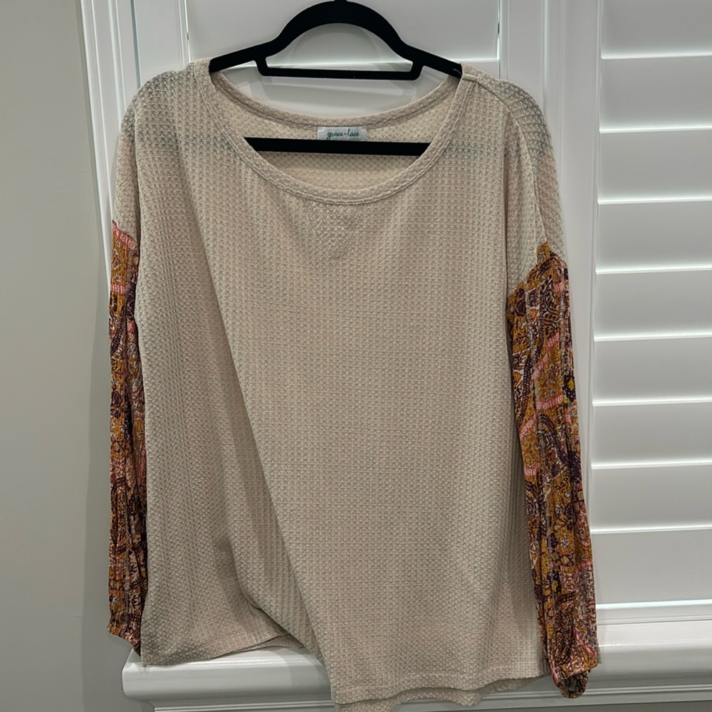 Grace and Lace knit shirt with print sleeves